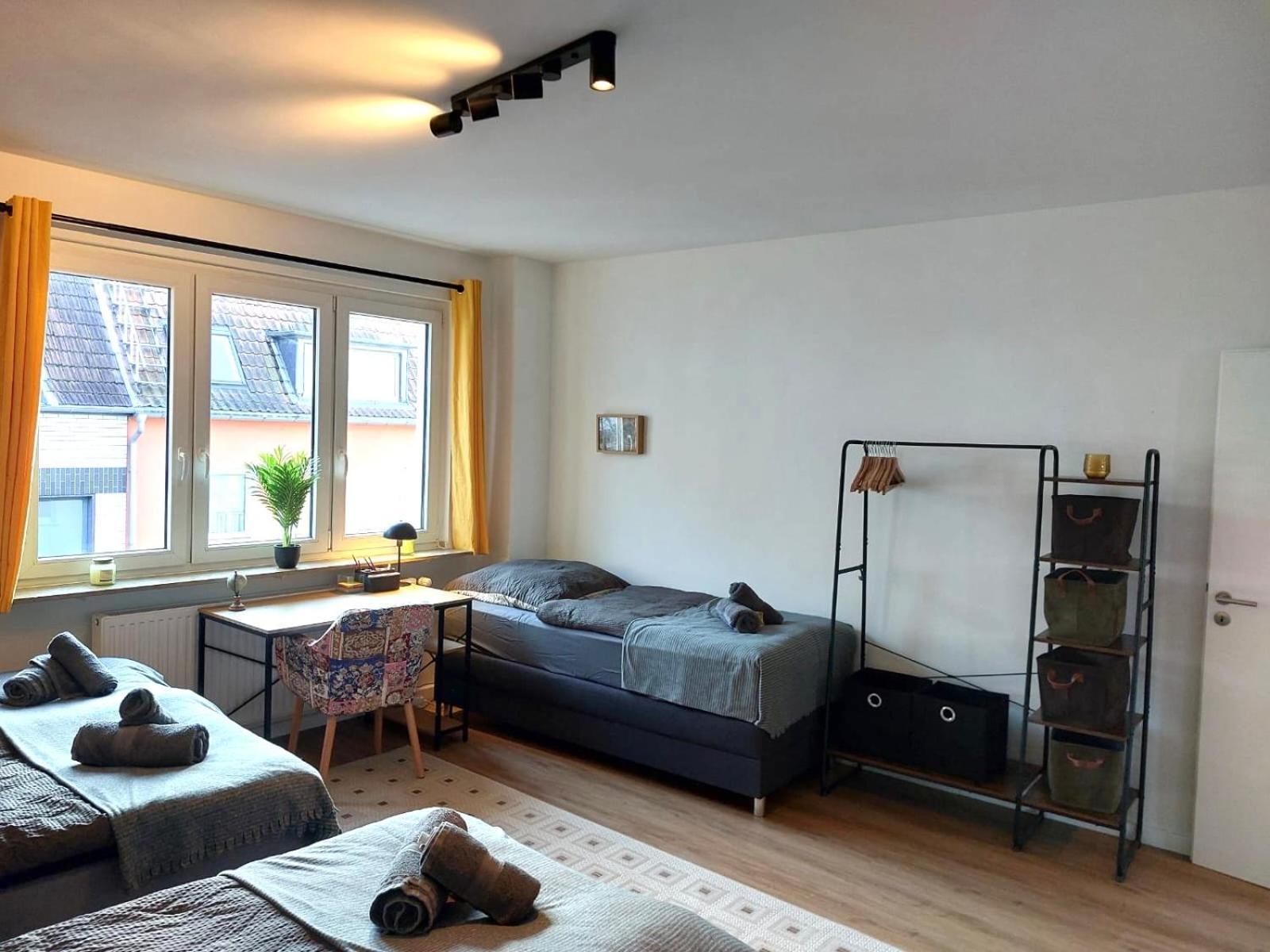 Rtr Essen - Fuer Bis Zu 8 Personen - Voll Ausgestattet - Zentral Limbecker Platz - Messe - Uniklinikum - Smart Tv - Modern Daire Dış mekan fotoğraf