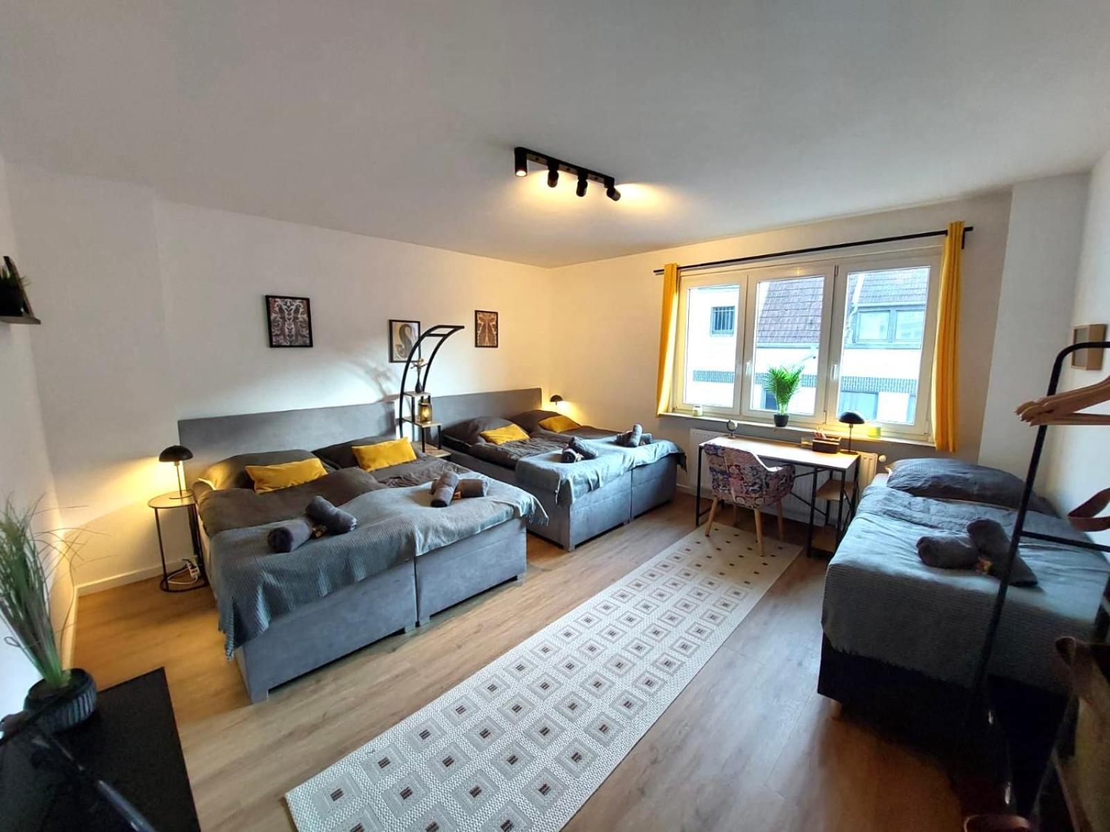 Rtr Essen - Fuer Bis Zu 8 Personen - Voll Ausgestattet - Zentral Limbecker Platz - Messe - Uniklinikum - Smart Tv - Modern Daire Dış mekan fotoğraf